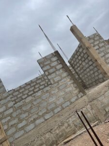 Building in Ghana - Block Laying